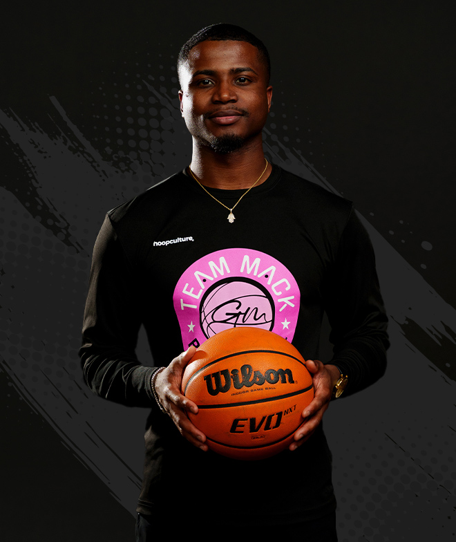 Head Coach Giavonni Mack